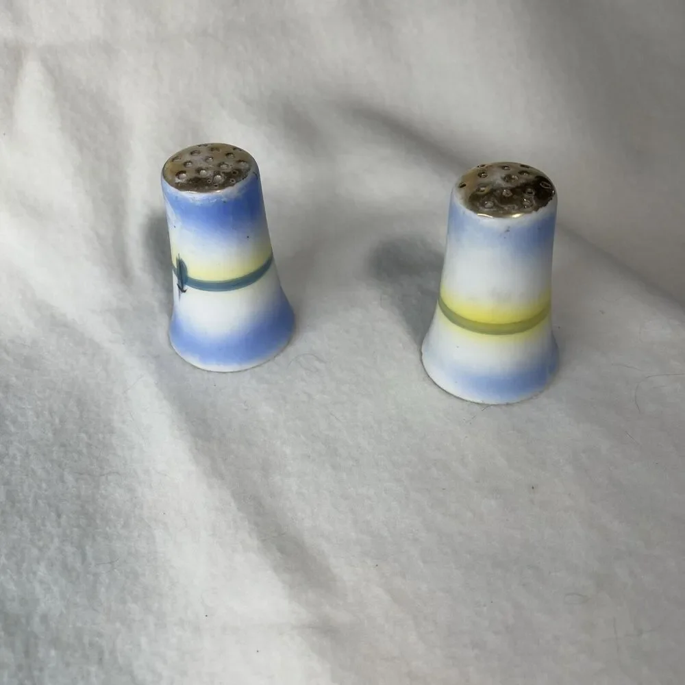 Vintage Ceramic Hand Painted Sailboat Salt And Pepper Shakers Made In Japan 2.5